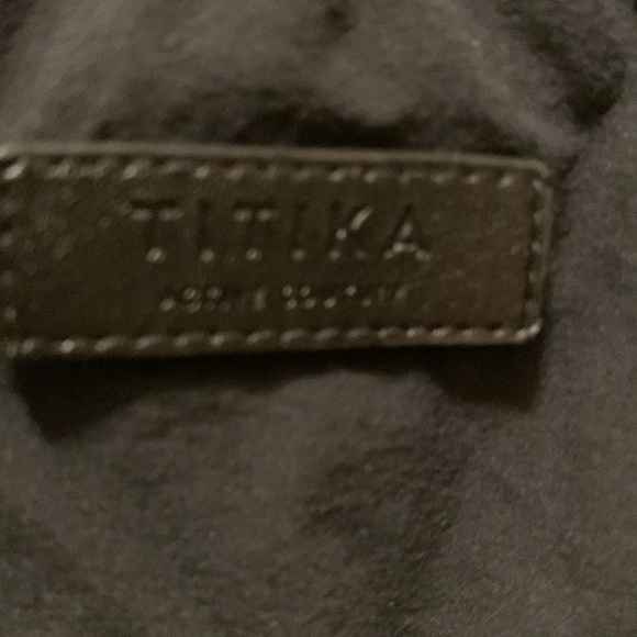 Titika Shorts with contrasting zipper pockets - Picture 6 of 6